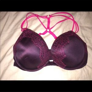 Victoria’s Secret push up bra